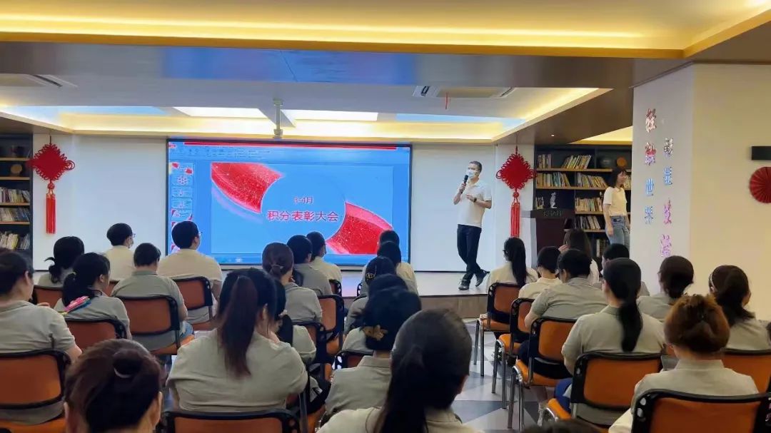 1685493984620858.jpg 640 (1).jpg