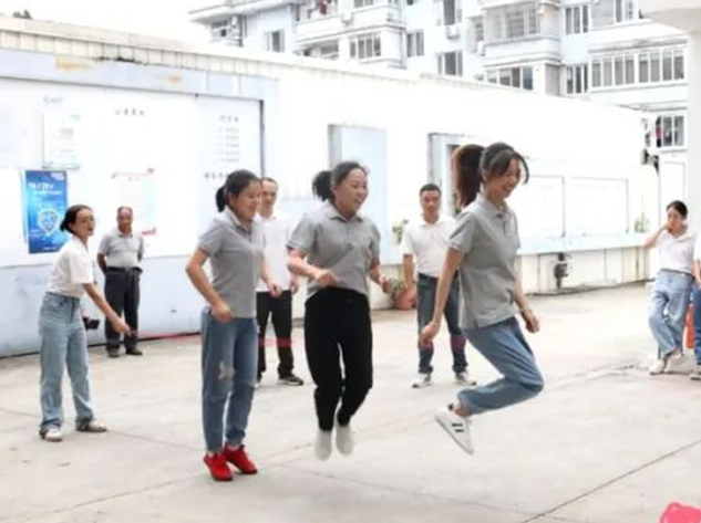 趣享運動(dòng)，喜迎亞運— —康宏電子第三屆員工運動(dòng)會(huì )